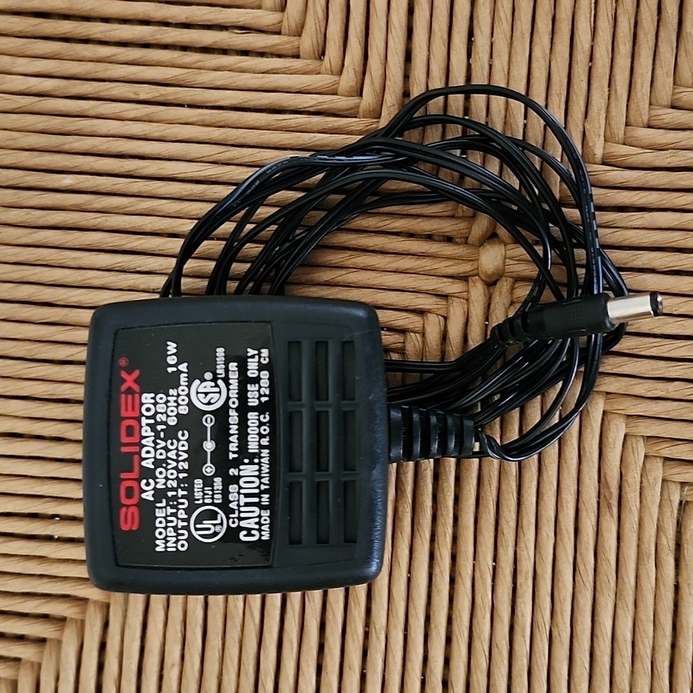 Solidex AC adaptor class 2 transformer model  DV-1280, indoor use only